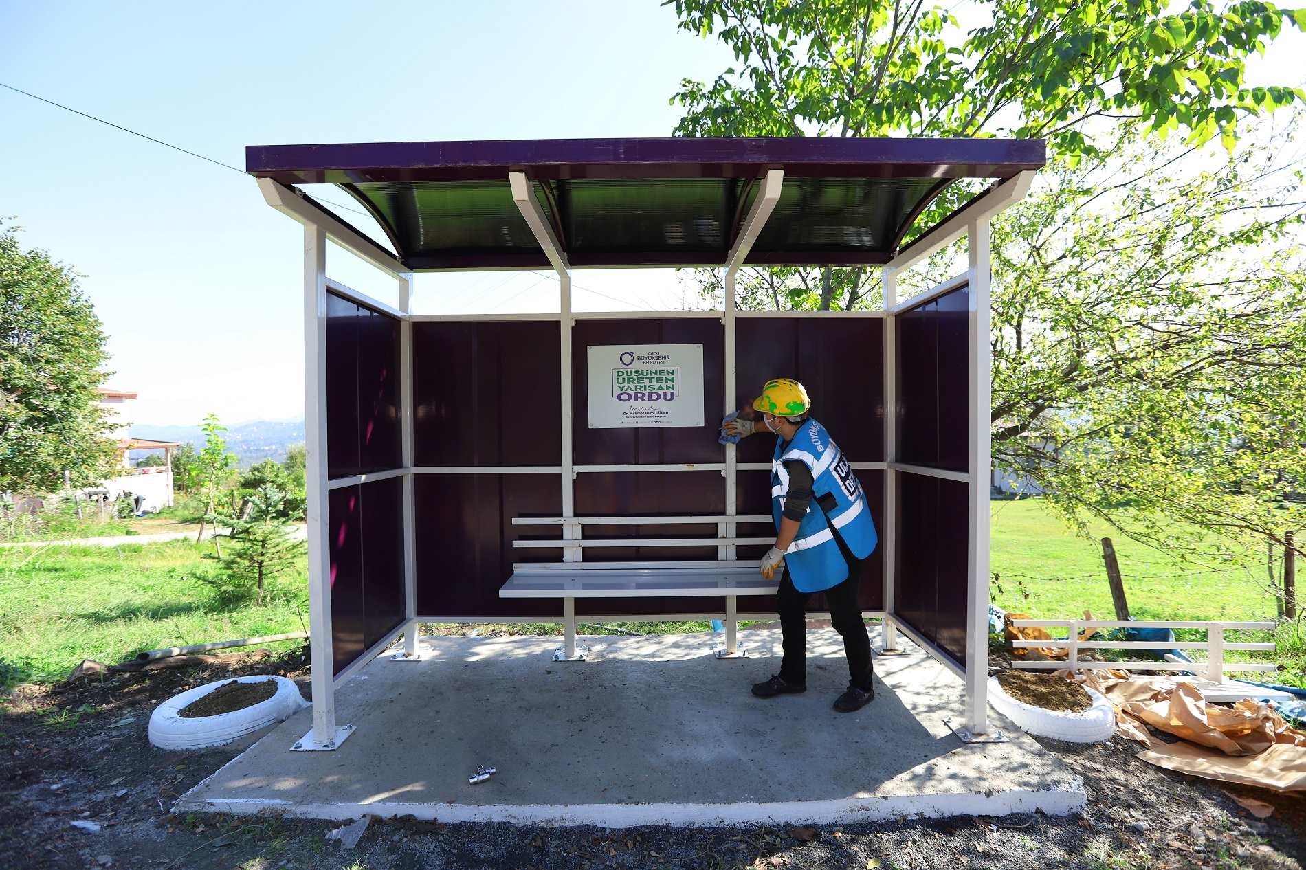 401 DURAK HİZMETE SUNULDU